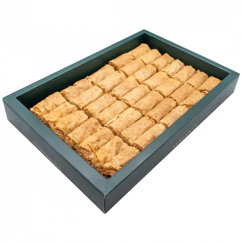 Baklava with Cashews Roll