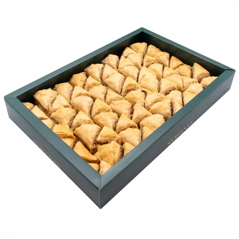 Kol Schkor with Cashews